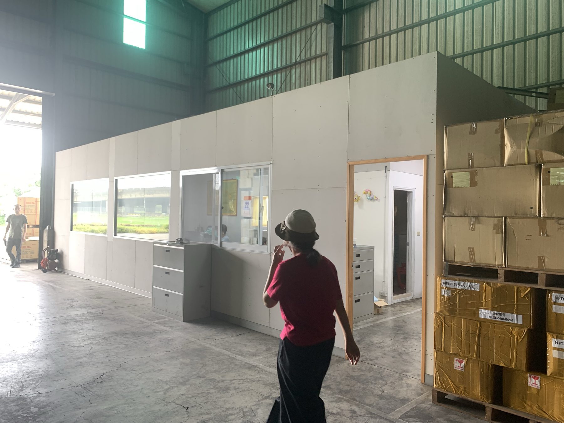 Supplier review office